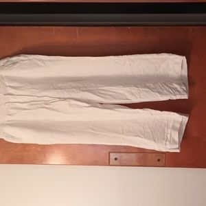 White linen wide leg pants